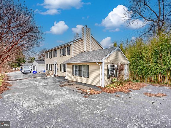 2nd image of 9301 Old Georgetown Rd