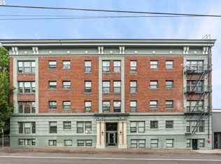 1631 NW Everett St APT 403, Portland, OR 97209