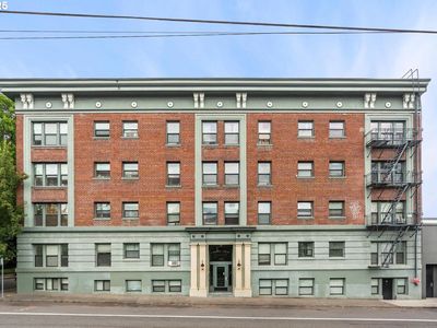 1631 NW Everett St APT 403, Portland, OR, 97209