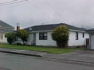 841 J St, Crescent City, CA 95531
