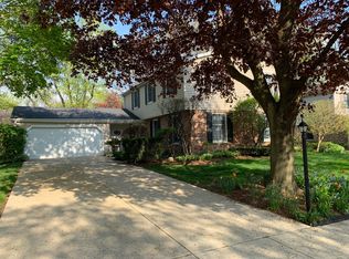 1540 N Columbia St, Naperville, IL