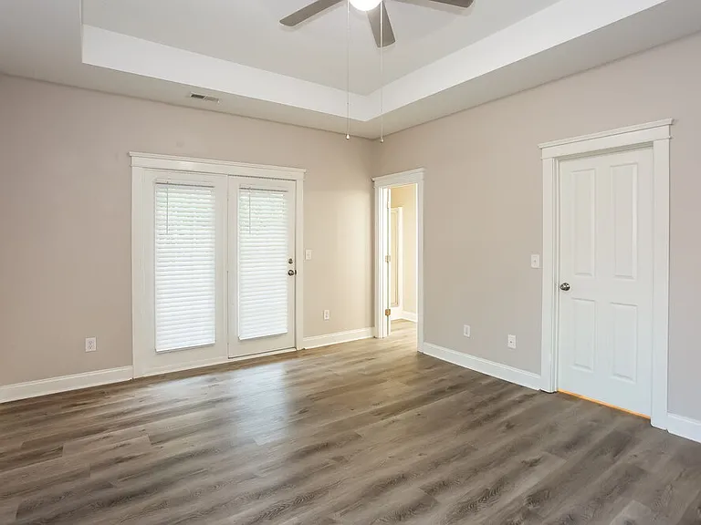 8116 Bud Henderson Rd — Photo 10