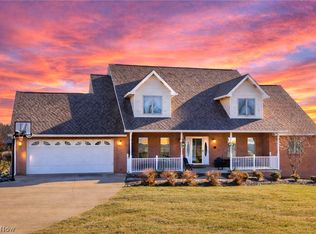 115 Cooper Dr, Saint Clairsville, OH 43950