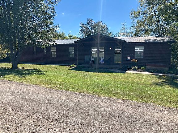 2nd image of 149 Blessitt Rd