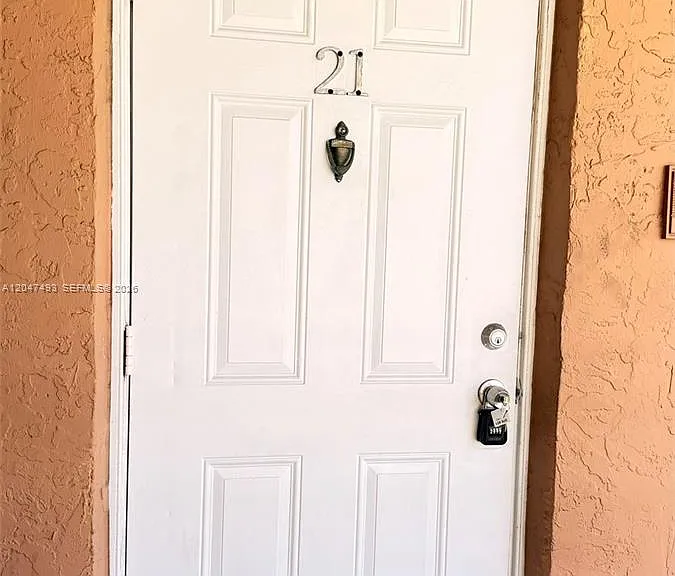 978 SW 10th Dr #21 — Photo 3