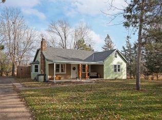 5460 Hodgson Rd, North Oaks, MN 55126