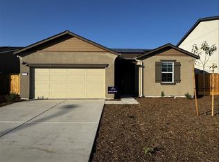 4114 E Magnolia Ave, Visalia, CA 93292