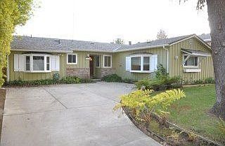 Front of home and driveway
