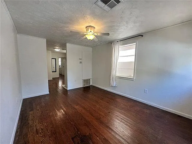 1 bed, 1.0 bath, 523 sqft, $1,250 — Photo 4