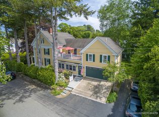 23 Beach Ave, Kennebunk, ME 04043