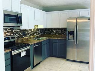 317 Hawthorn Dr, Raeford, NC 28376