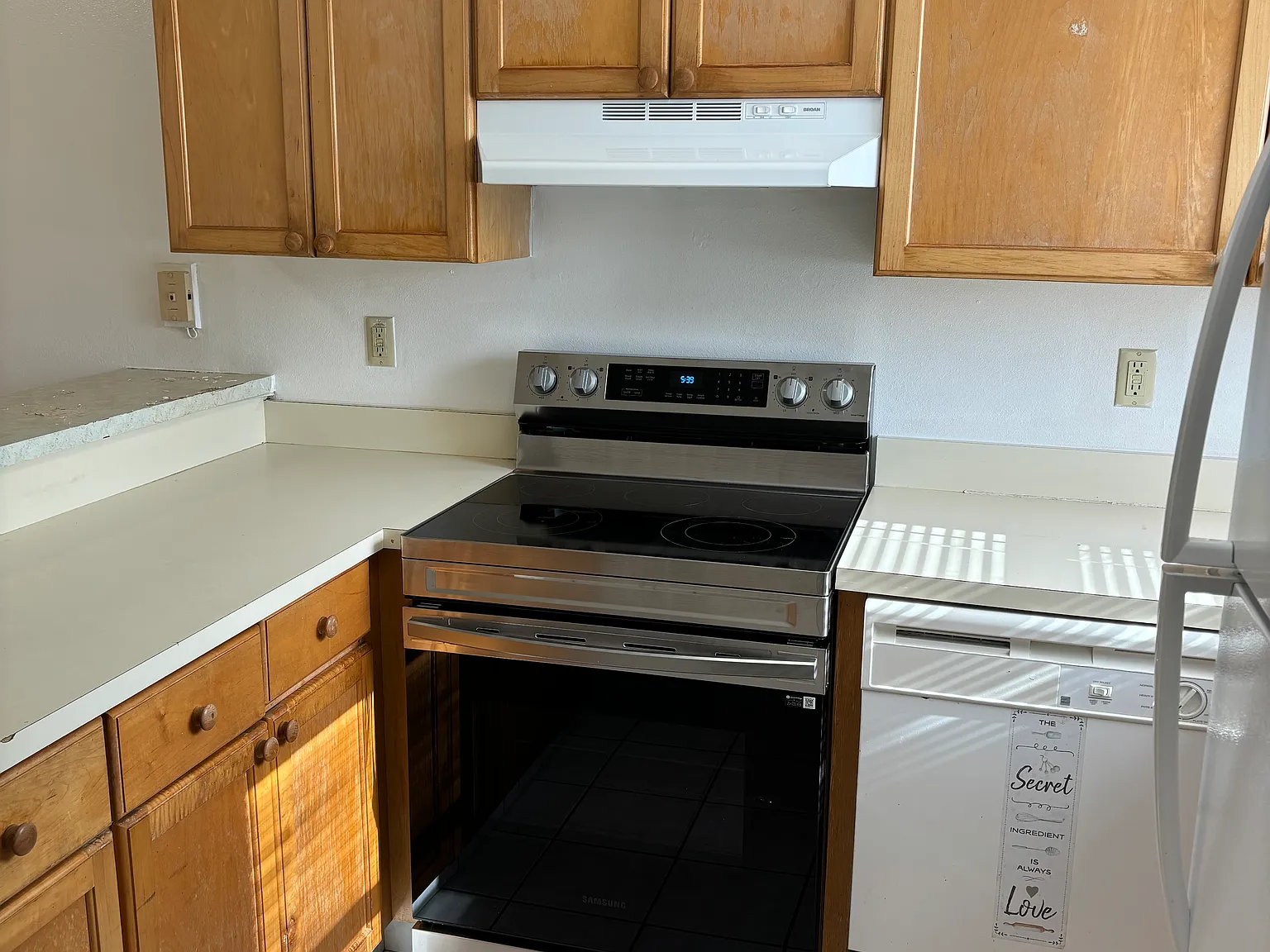 2 bed, 1.5 bath, 900 sqft, $1,280 — Photo 4