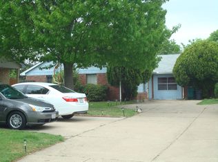 442 Vincent St, Cedar Hill, TX 75104