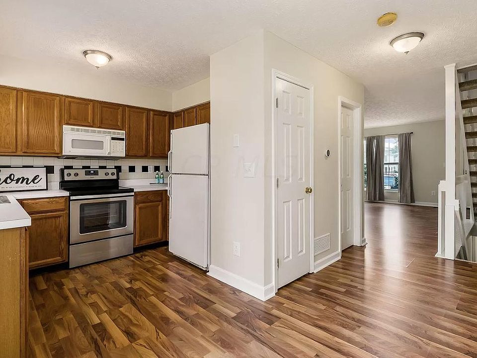 1st image of 934 Charleston Way Dr #12