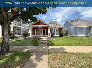 10301 Waterbury Dr, Aubrey, TX 76227