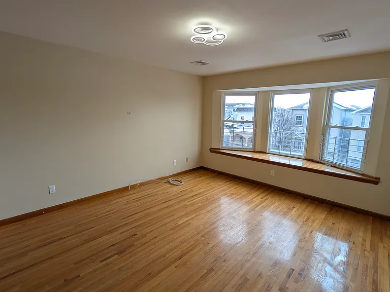 213 Palmer St #2 — Photo 27