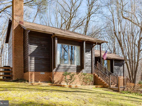 107 Sandlewood Ter, Fredericksburg, VA 22405