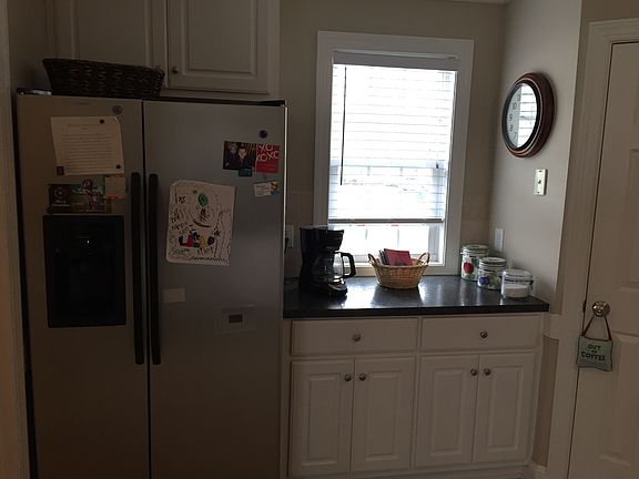 5th image of 2009 Elderberry Ct