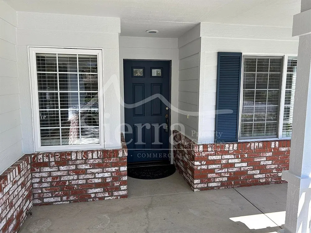 156GER — Photo 2