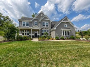 450 Amberley Dr, Uniontown, OH 44685