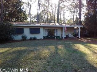 158 Orange Ave, Fairhope, AL 36532