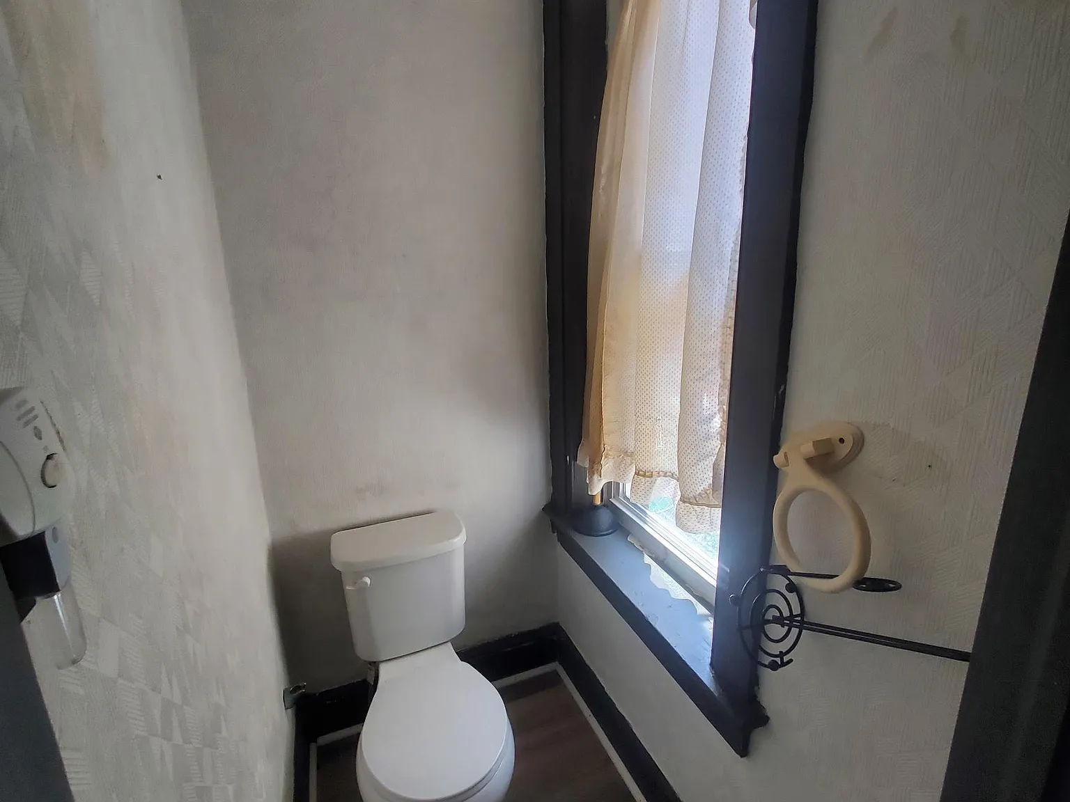 20 S 10th St - 1 — Photo 2