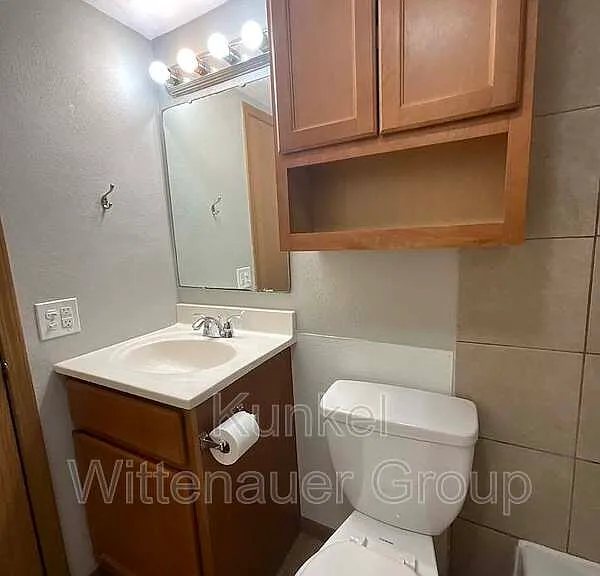 1810-12 Jamestown Rd — Photo 14