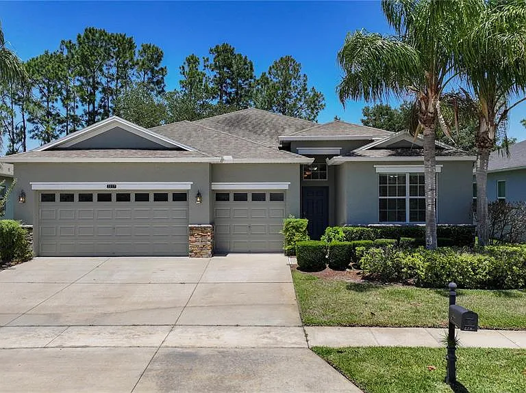 2217 Crosston Cir — Photo 1