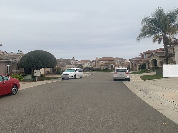 4th image of 9808 Mountain Vista Cir