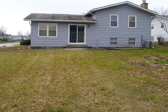 3rd image of 4150 188th St