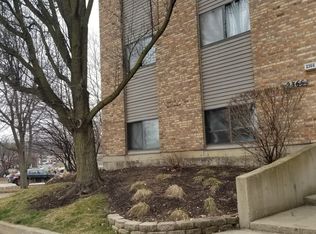 2366 South St APT D, Elgin, IL 60123