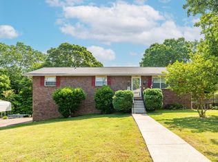 30 Dee Vue Ln, Rossville, GA 30741