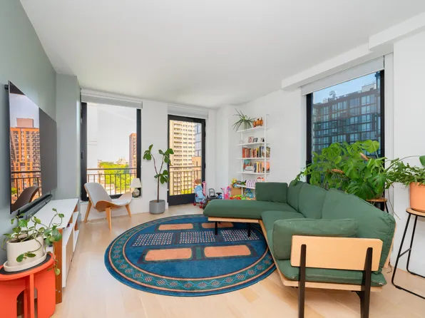 111 Montgomery St, Brooklyn, NY