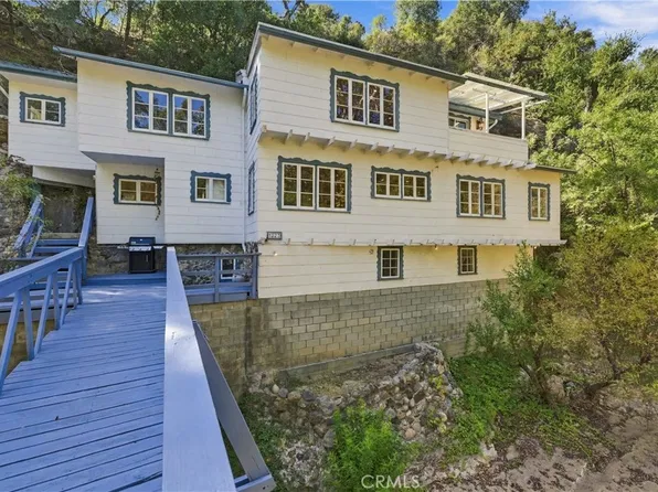 1323 Oakwood Dr, Topanga, CA 90290