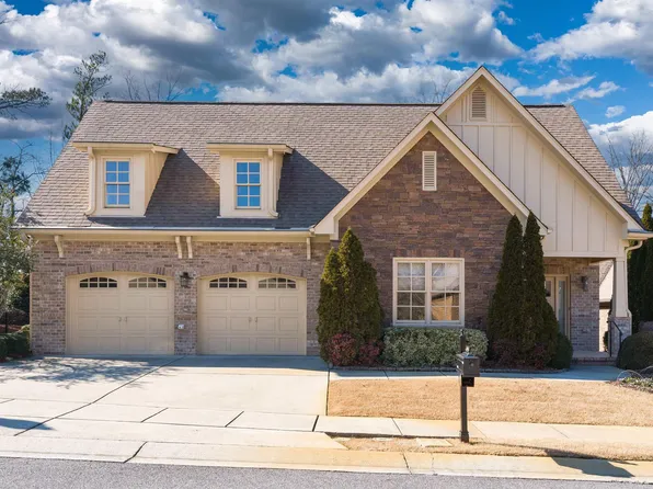 1062 Danberry Ln, Birmingham, AL 35242