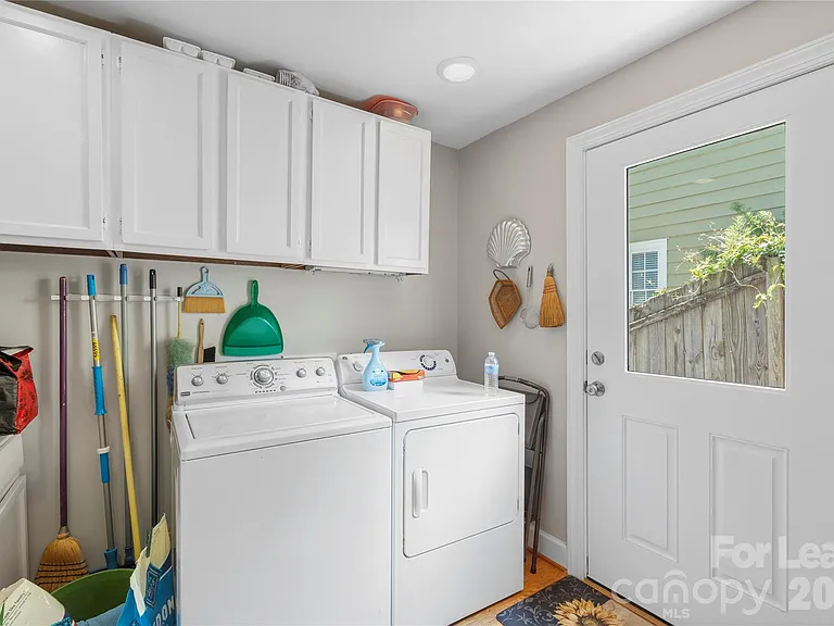 1610 Park Rd — Photo 33