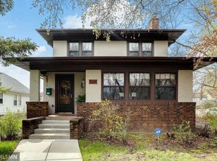 1124 Hawthorne Ave E, Saint Paul, MN 55106