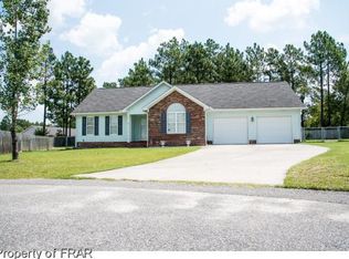 103 Congaree Ct, Raeford, NC 28376