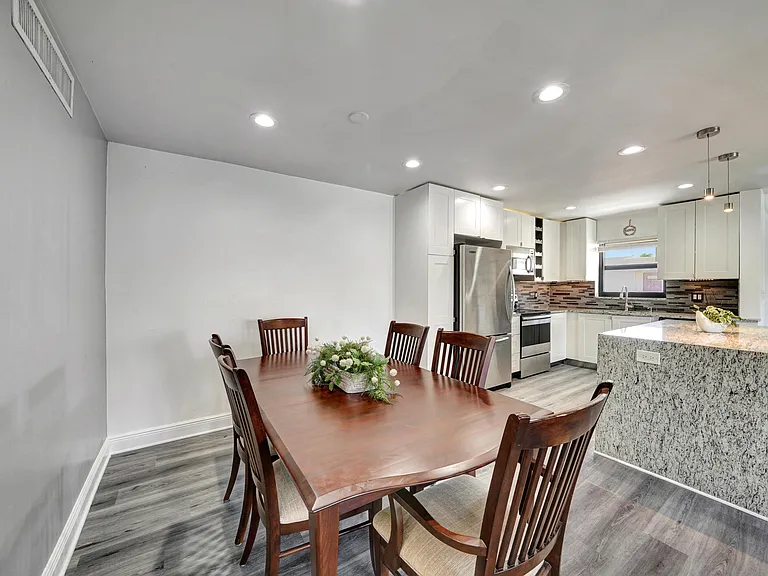 516 Osprey Dr #16C — Photo 18