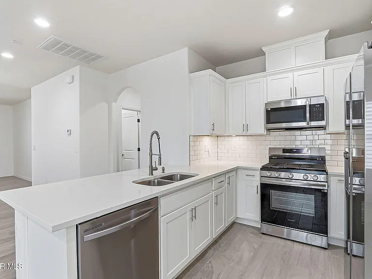 13106 Kington Ave — Photo 10