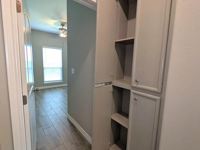 2602 Martell St — Photo 15