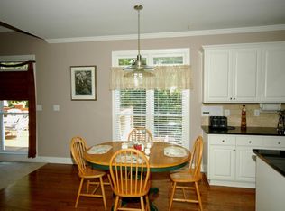324 Savannah Pl, Loganville, GA