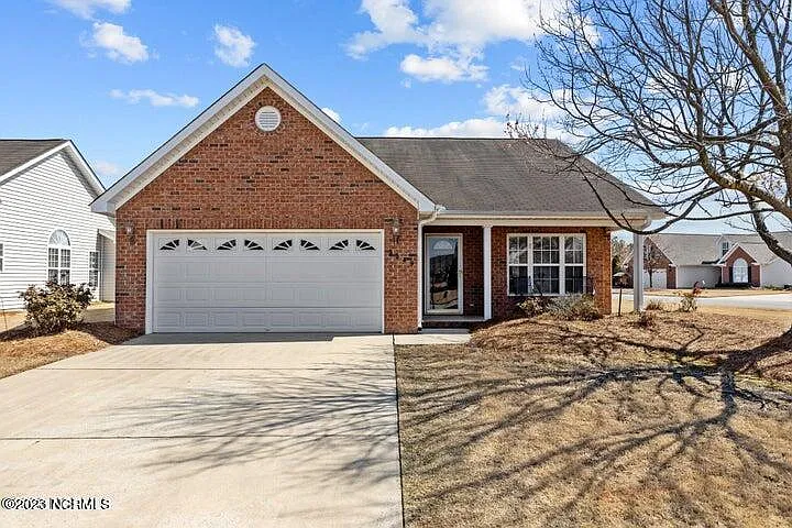 3349 Stone Bend Dr — Photo 1