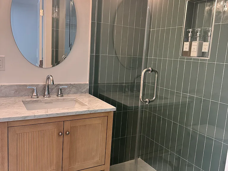 2221 Emerald St #A — Photo 7