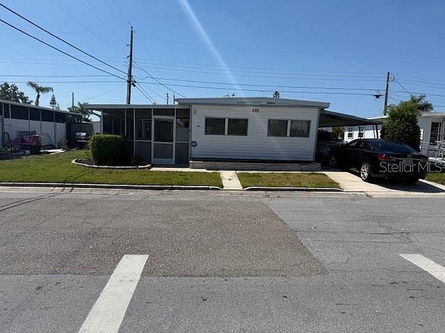 1st image of 620 49th Ave W
