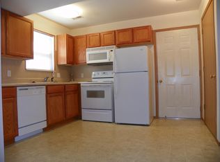 1415 W Frosty Dr, Ozark, MO 65721