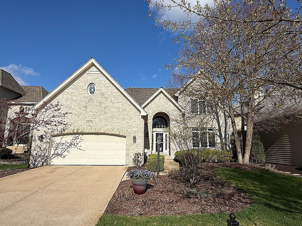 1235 Arborside Dr