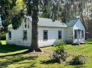 2112 State Route 32, Modena, NY 12548