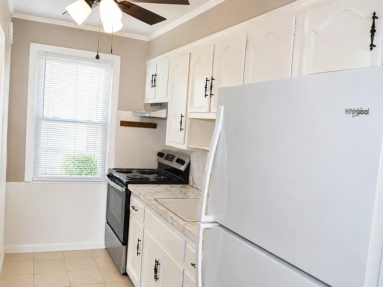 1777 Stone Ave — Photo 4