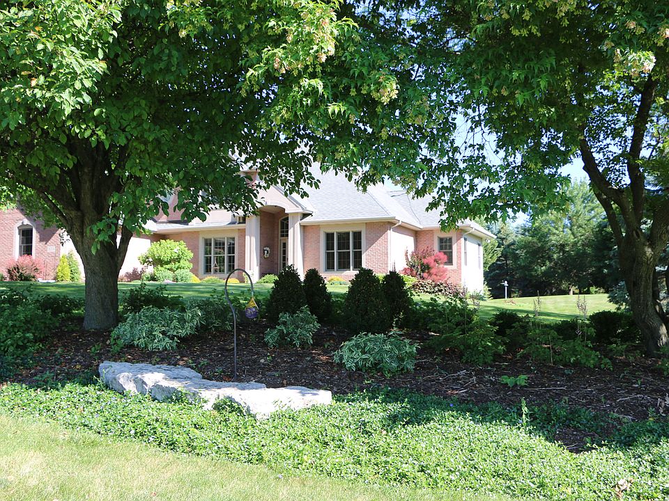 1st image of 3014 Windfield Dr